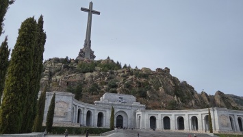 Vista general Cruz y Basílica